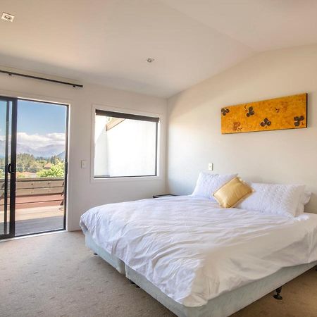 Ridge View Apartment - Queenstown Apartment エクステリア 写真