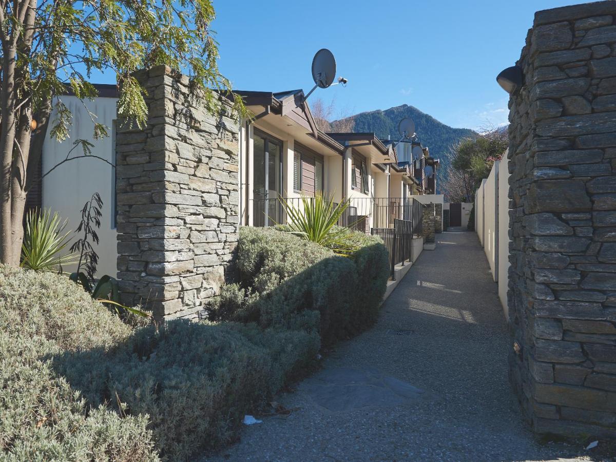 Ridge View Apartment - Queenstown Apartment エクステリア 写真